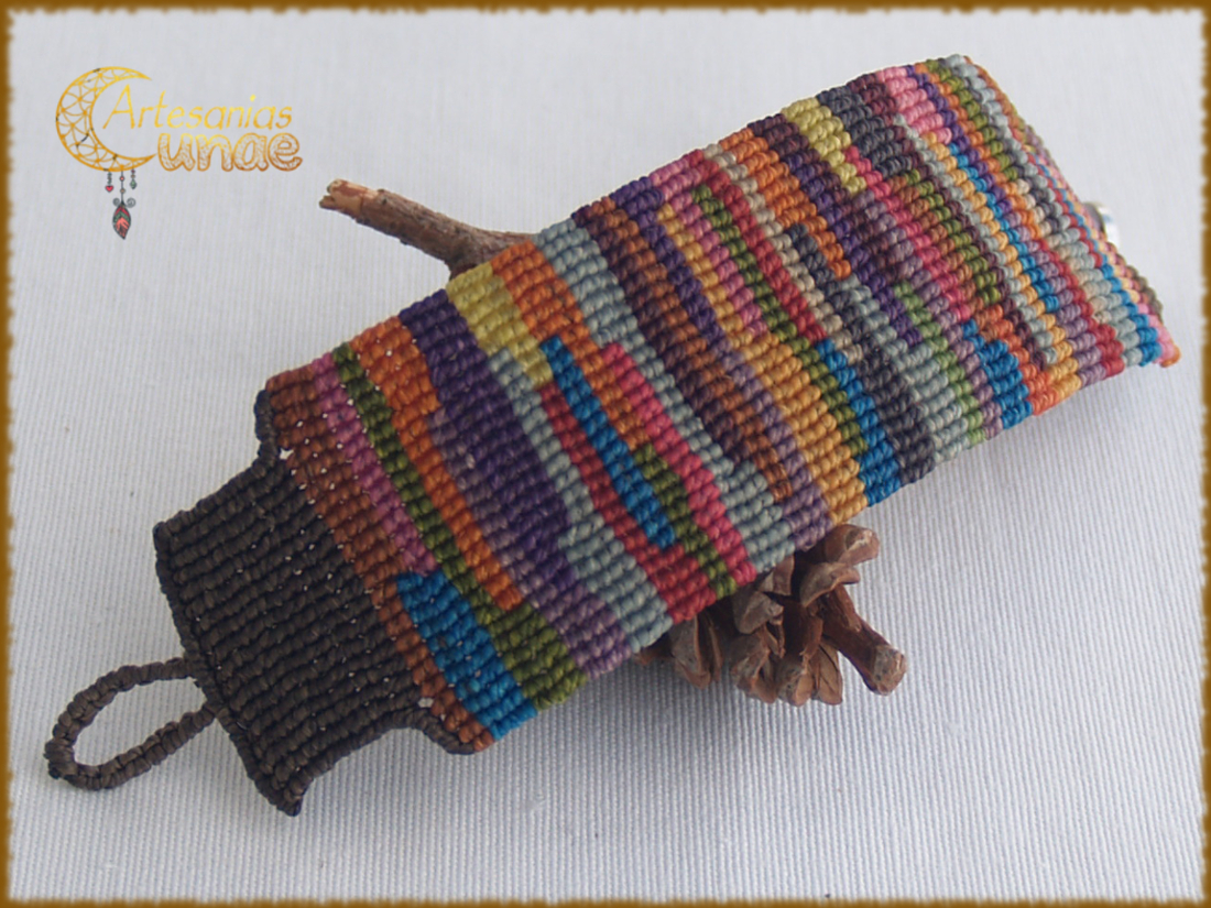Brazalete "RETALES".