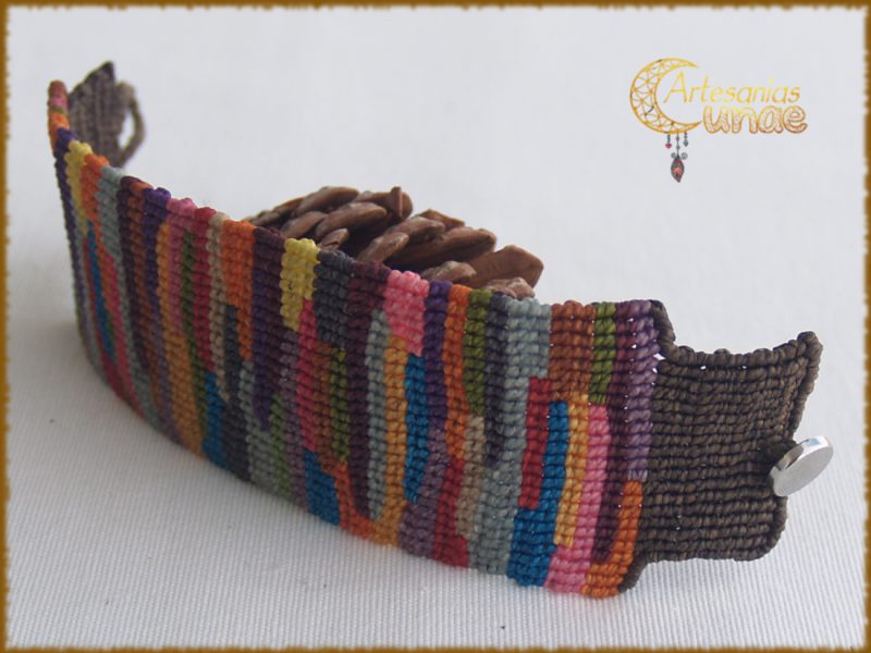 Brazalete "RETALES".