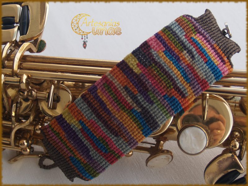 Brazalete "RETALES".