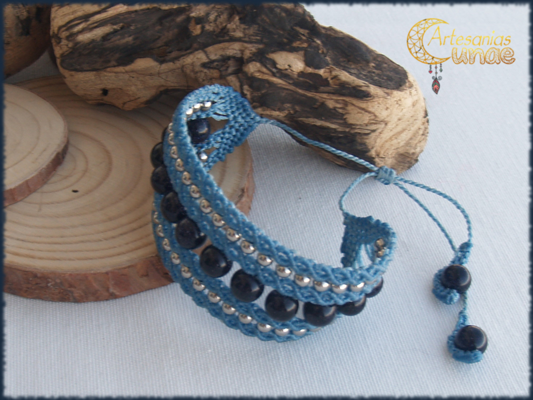 Brazalete "Cadena Mineral".