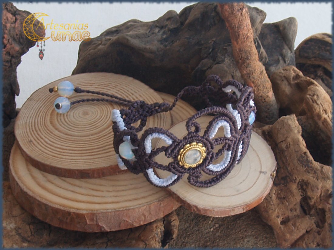 Brazalete "LUNA".