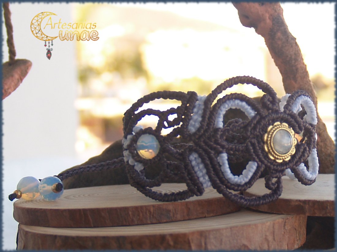 Brazalete "LUNA".
