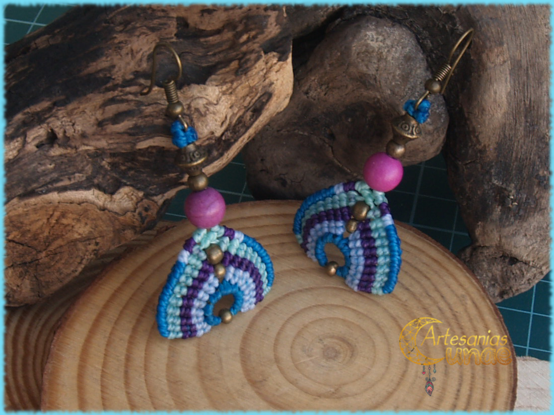 Pendientes "ISIS".
