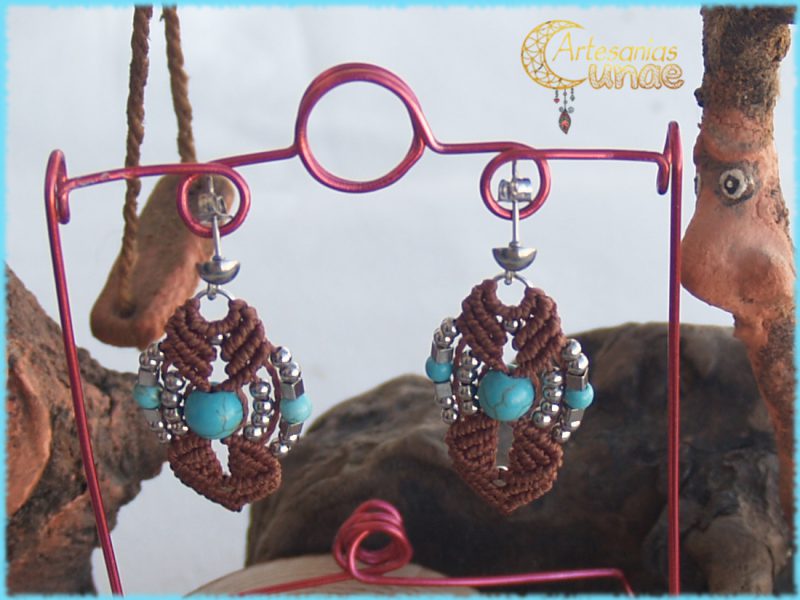 Pendientes "Howlita Turquesa".