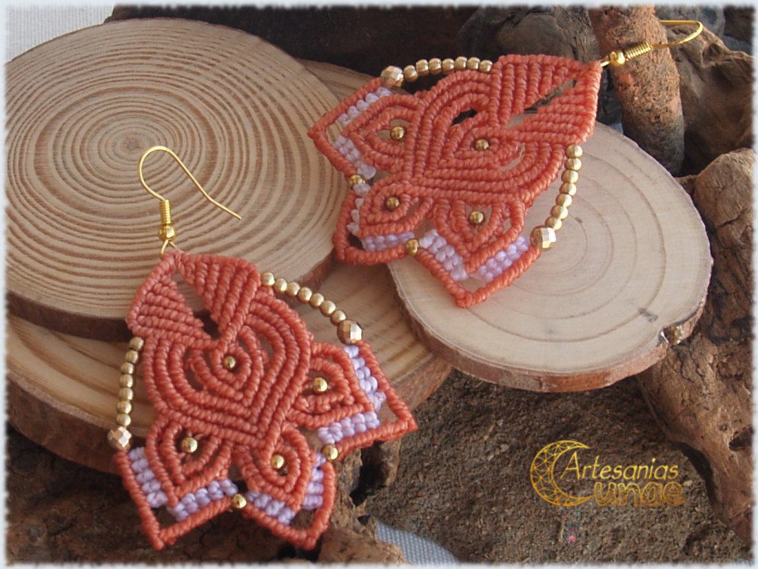Pendientes "Flor de LOTO".