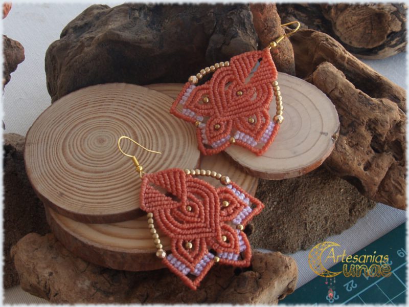 Pendientes "Flor de LOTO".