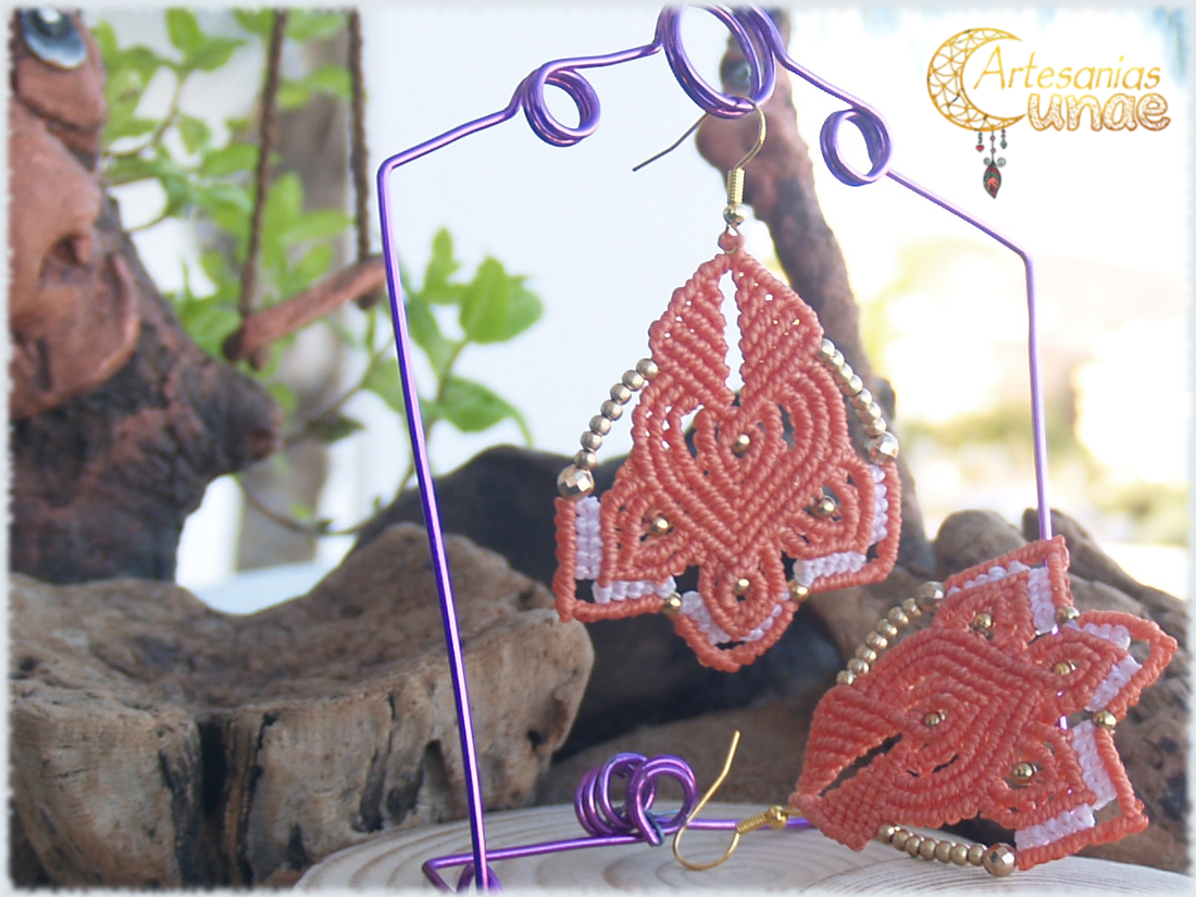Pendientes "Flor de LOTO".