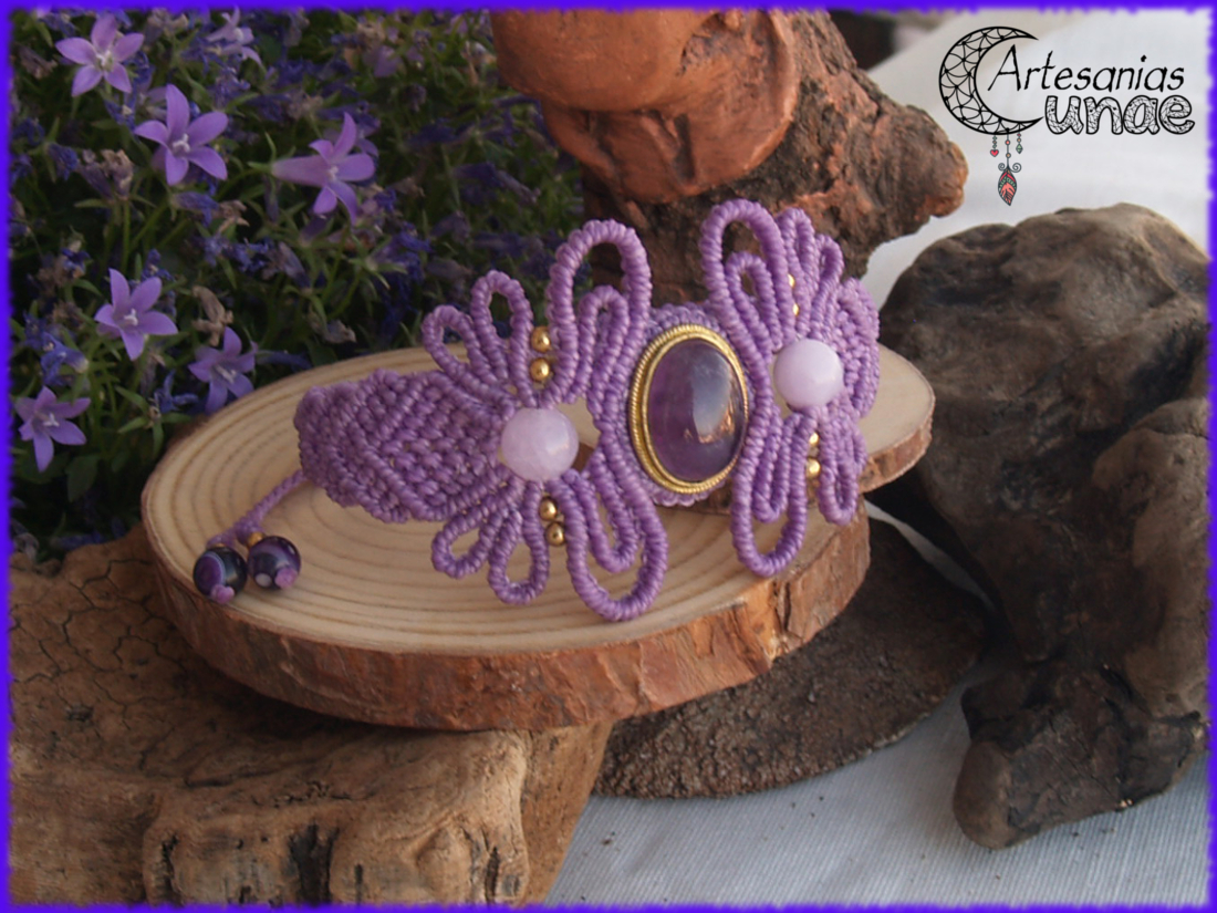 Brazalete "Amatistas".